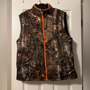 Realtree Reversible Camo/Black Zip Up Vest